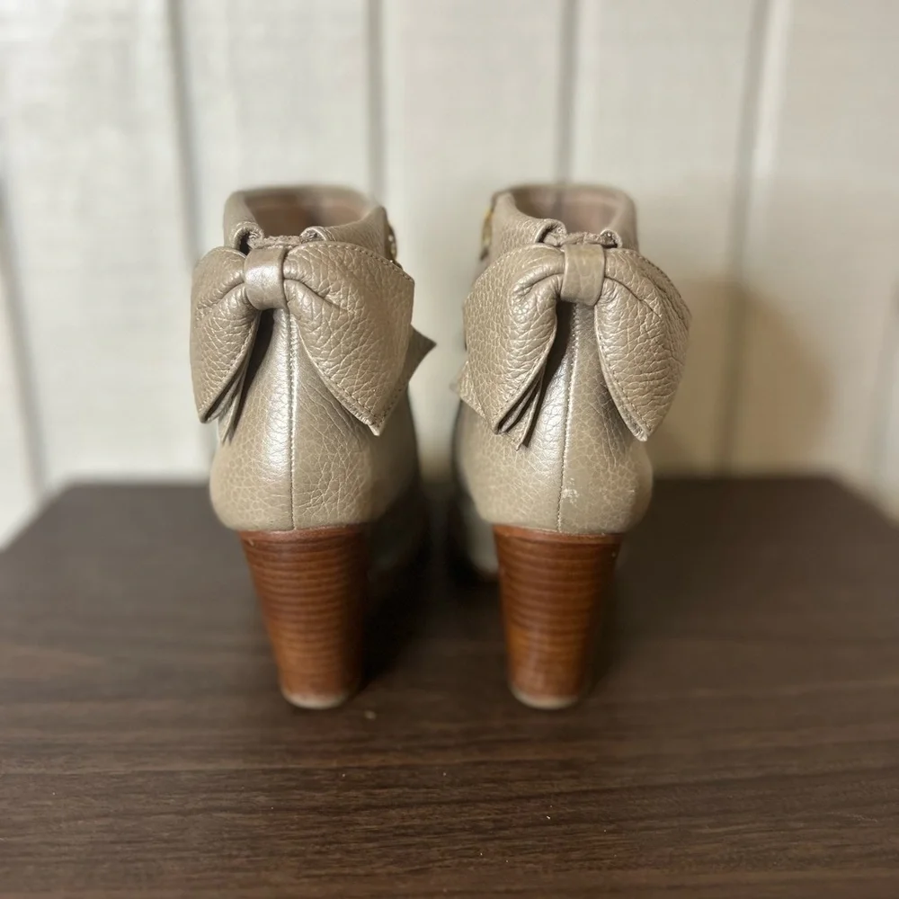 Kate Spade Lanise Booties, size 6.5. Small scuff on back, see pictures.
